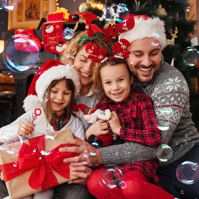 LE BOLLE DI SAPONE PER ADDOBBARE L’ALBERO DI NATALE? CON BUBBLE WORLD È POSSIBILE!