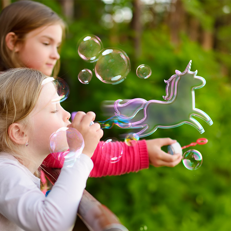 LIBERARE LA CREATIVITÀ ATTRAVERSO UN GIOCO SEMPLICE COME LE BOLLE DI SAPONE